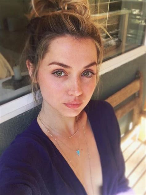 ana dearmas desnuda|Ana De Armas NSFW Collage : r/AnadeArmas .